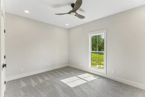 136 Summer Lake Drive Summertown TN 38483