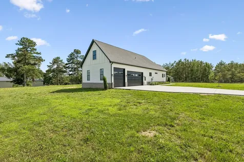 136 Summer Lake Drive Summertown TN 38483