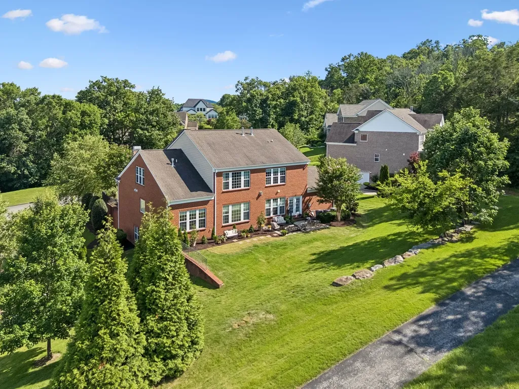 706 Pennines Circle Brentwood TN 37027