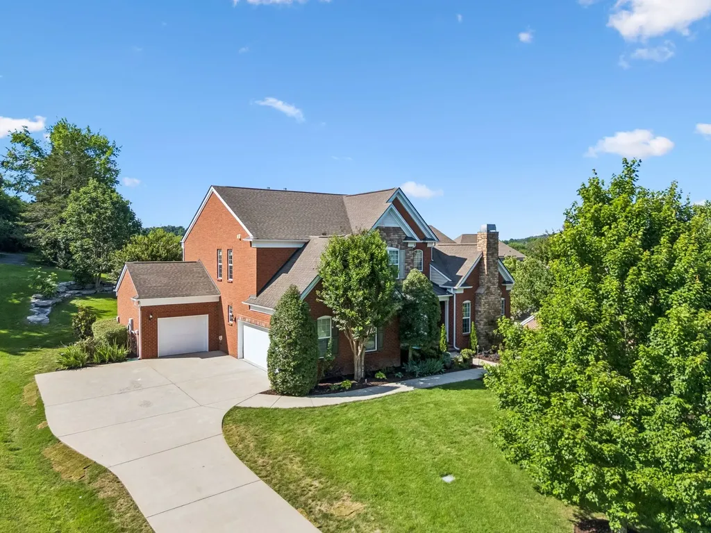 706 Pennines Circle Brentwood TN 37027