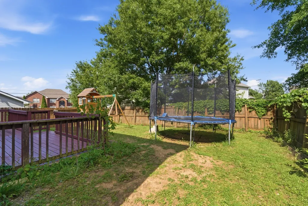 340 Sarna Drive La Vergne TN 37086