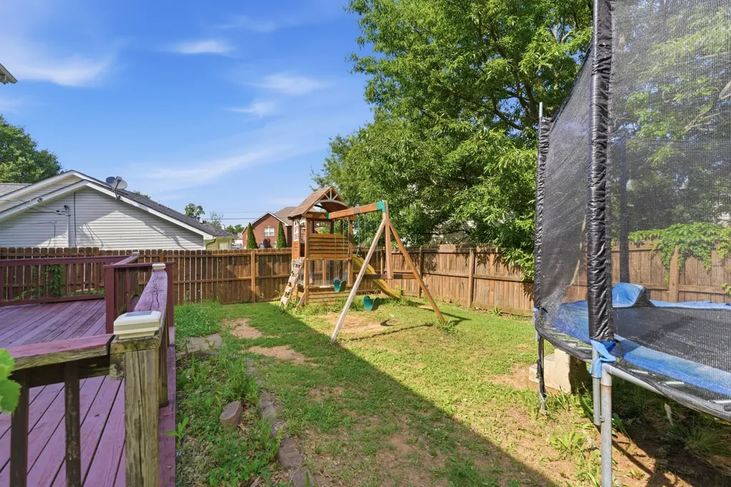 340 Sarna Drive La Vergne TN 37086