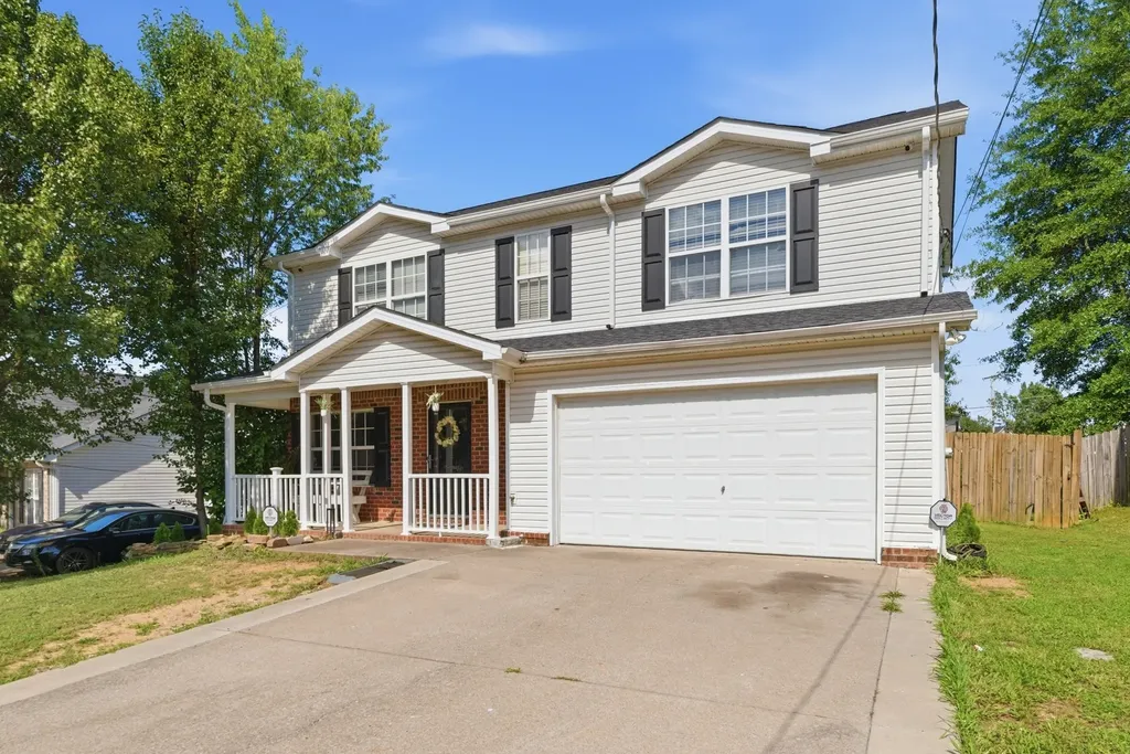 340 Sarna Drive La Vergne TN 37086