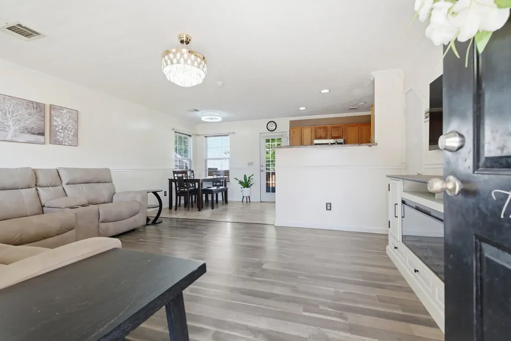 340 Sarna Drive La Vergne TN 37086