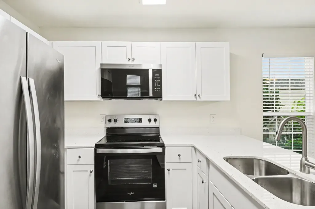 2006 Lassiter Drive Goodlettsville TN 37072