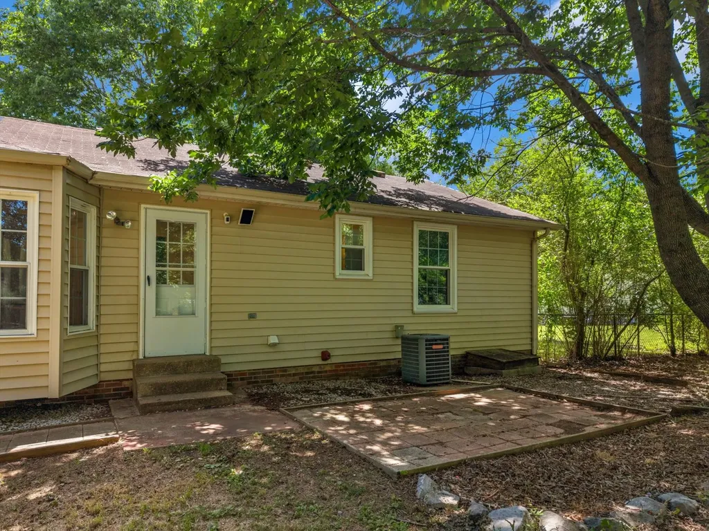 385 Nathaniel Court Clarksville TN 37042