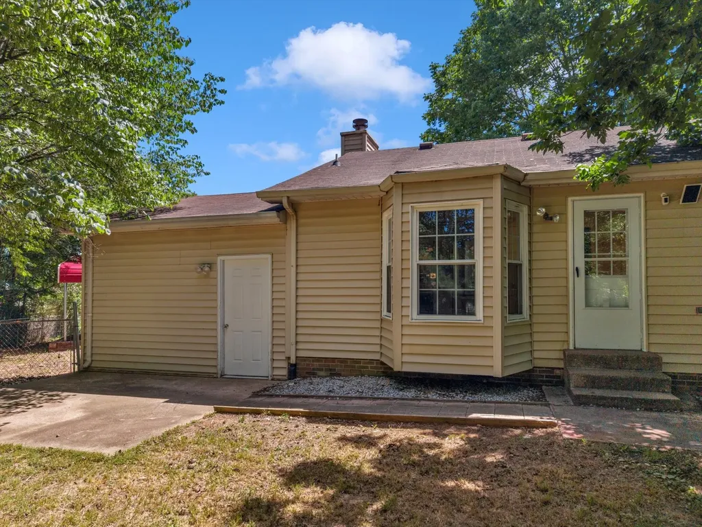 385 Nathaniel Court Clarksville TN 37042