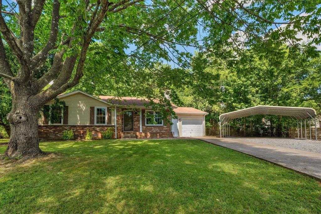 385 Nathaniel Court Clarksville TN 37042