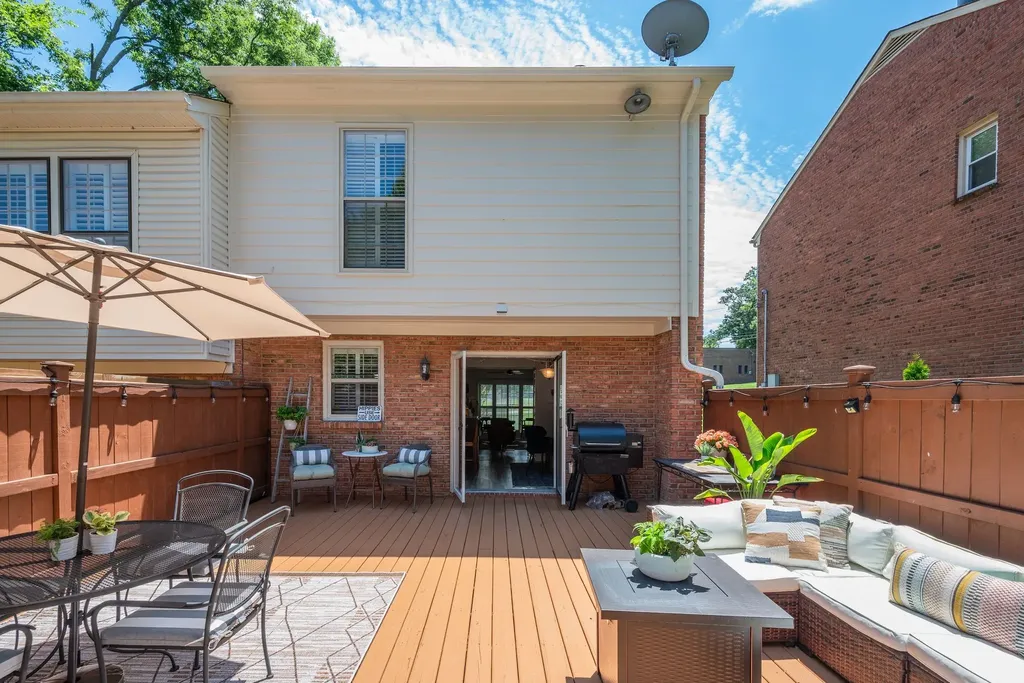 1020 Caldwell Lane Nashville TN 37204