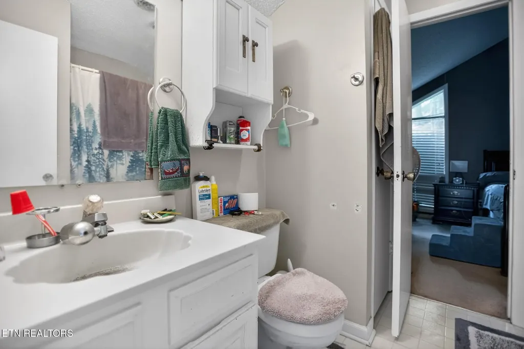 2009 Malvern Road Kingsport TN 37660