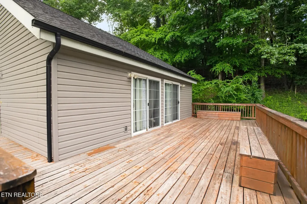 2009 Malvern Road Kingsport TN 37660