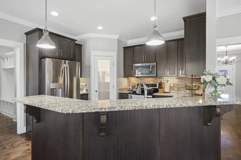 1034 Red Pepper Ridge Spring Hill TN 37174