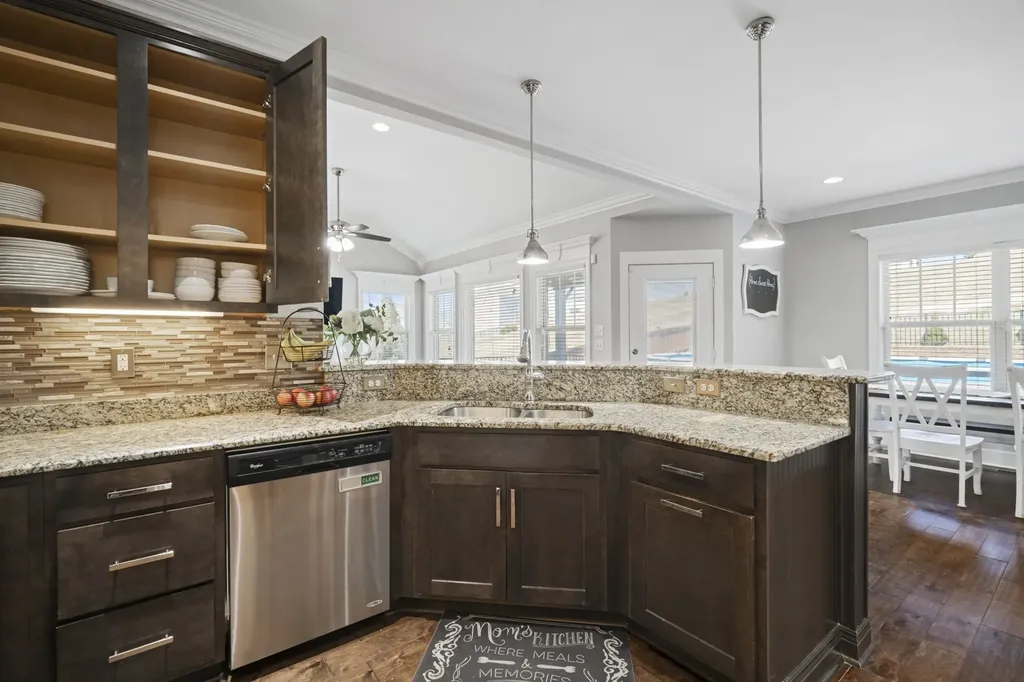 1034 Red Pepper Ridge Spring Hill TN 37174