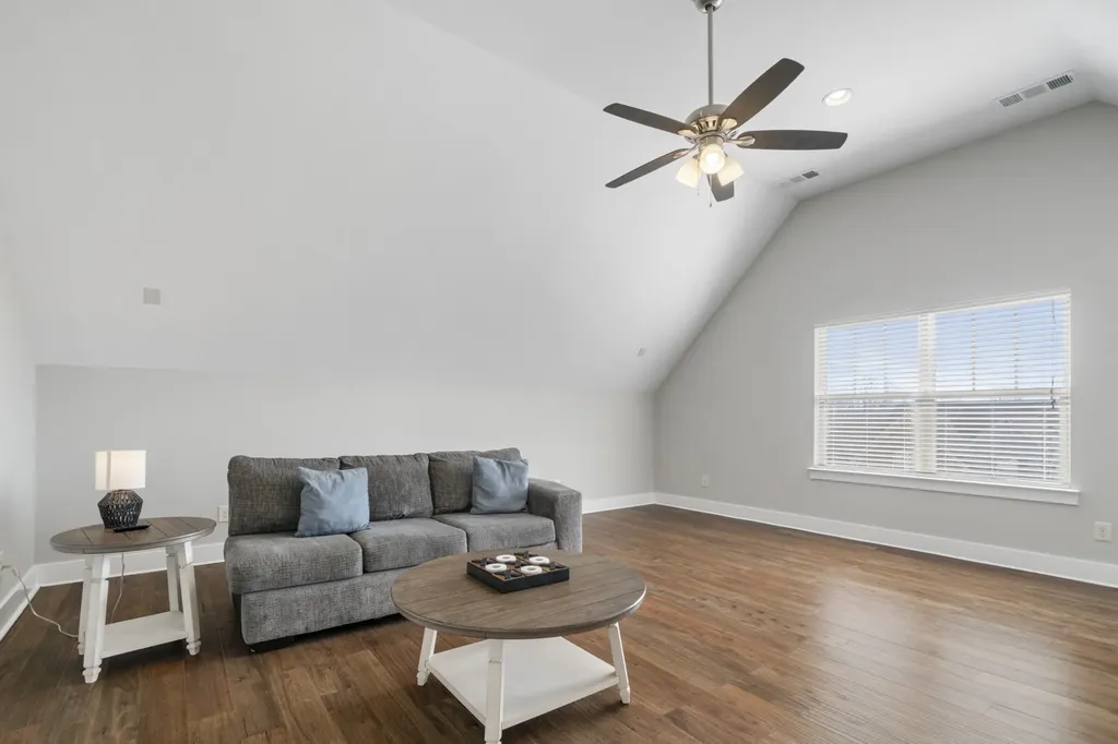 1034 Red Pepper Ridge Spring Hill TN 37174