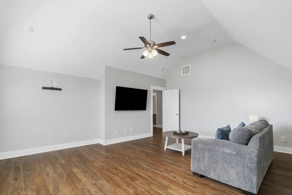 1034 Red Pepper Ridge Spring Hill TN 37174