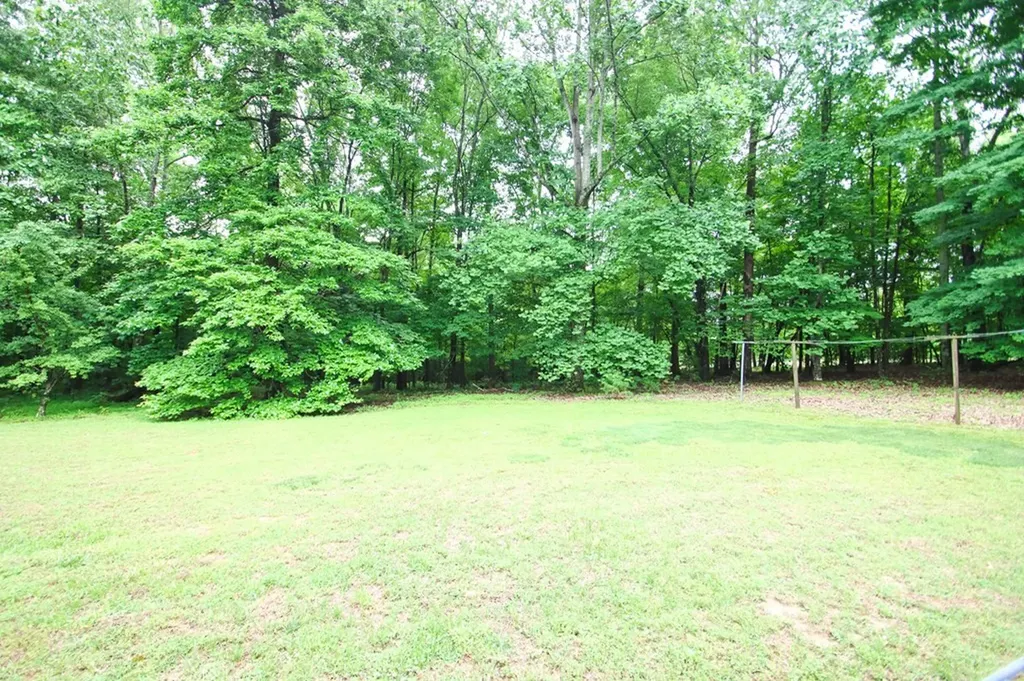 541 Toy Slatten Road Sparta TN 38583