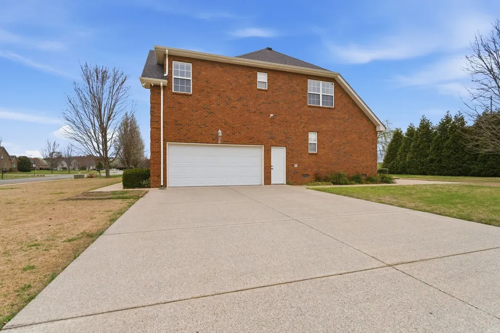 2733 Presley Drive Murfreesboro TN 37128
