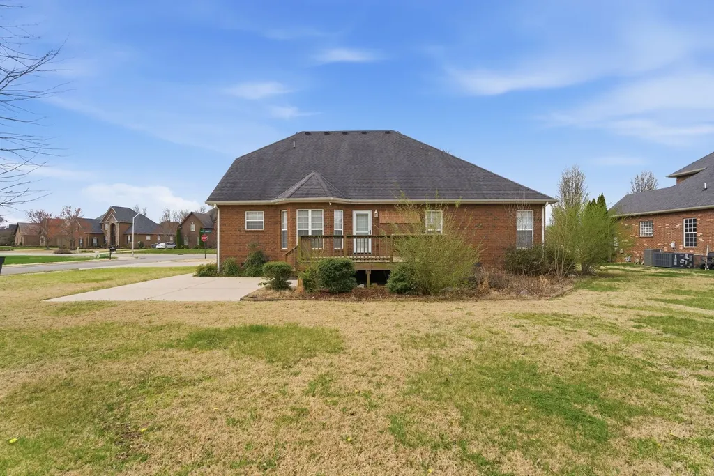 2733 Presley Drive Murfreesboro TN 37128
