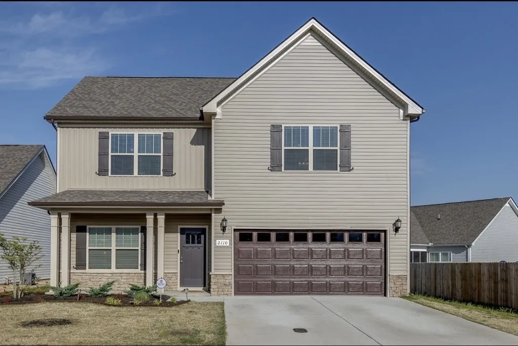 2110 Oak Drive Murfreesboro TN 37128