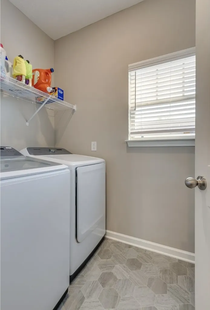 2110 Oak Drive Murfreesboro TN 37128