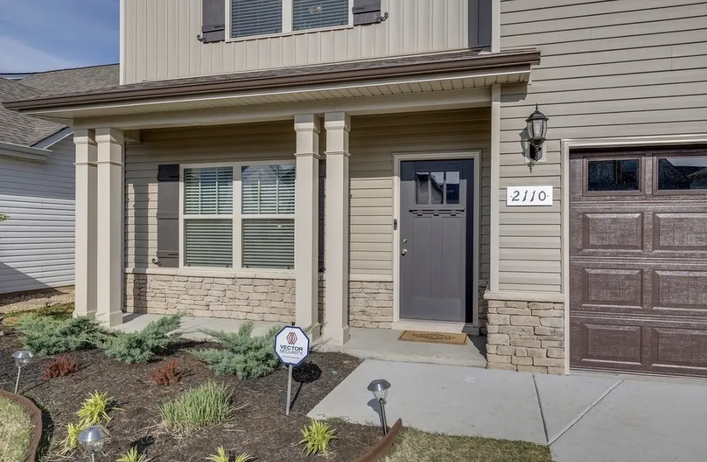 2110 Oak Drive Murfreesboro TN 37128