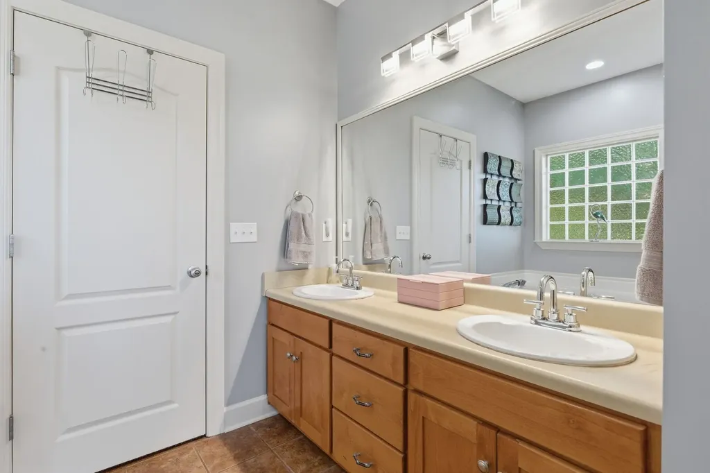 119 Macy Court Christiana TN 37037