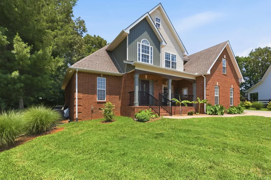 119 Macy Court Christiana TN 37037