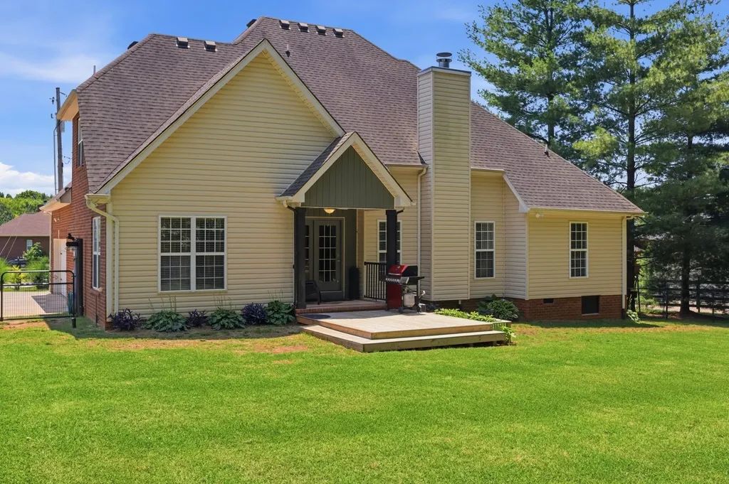 119 Macy Court Christiana TN 37037