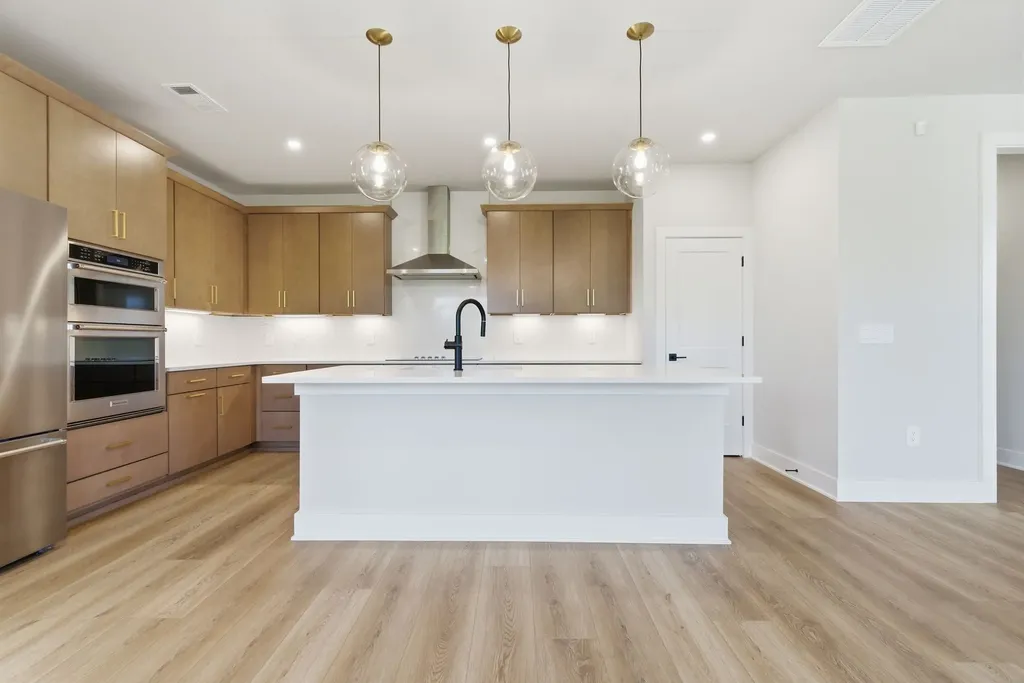 2615 Wilkinson Pike Murfreesboro TN 37129