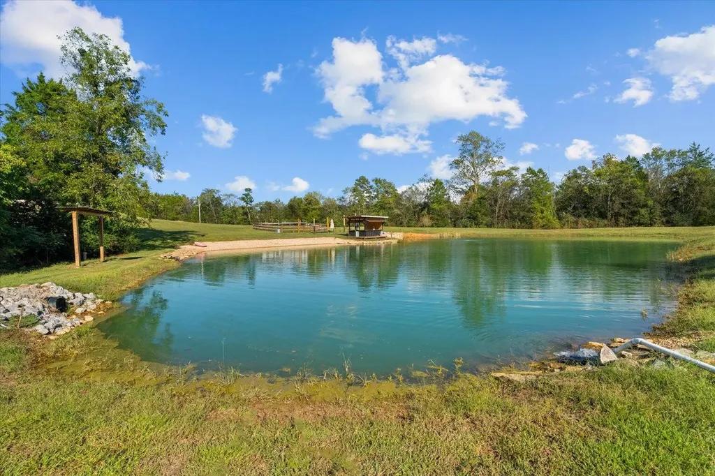 2458 Highway 163 Riceville TN 37370