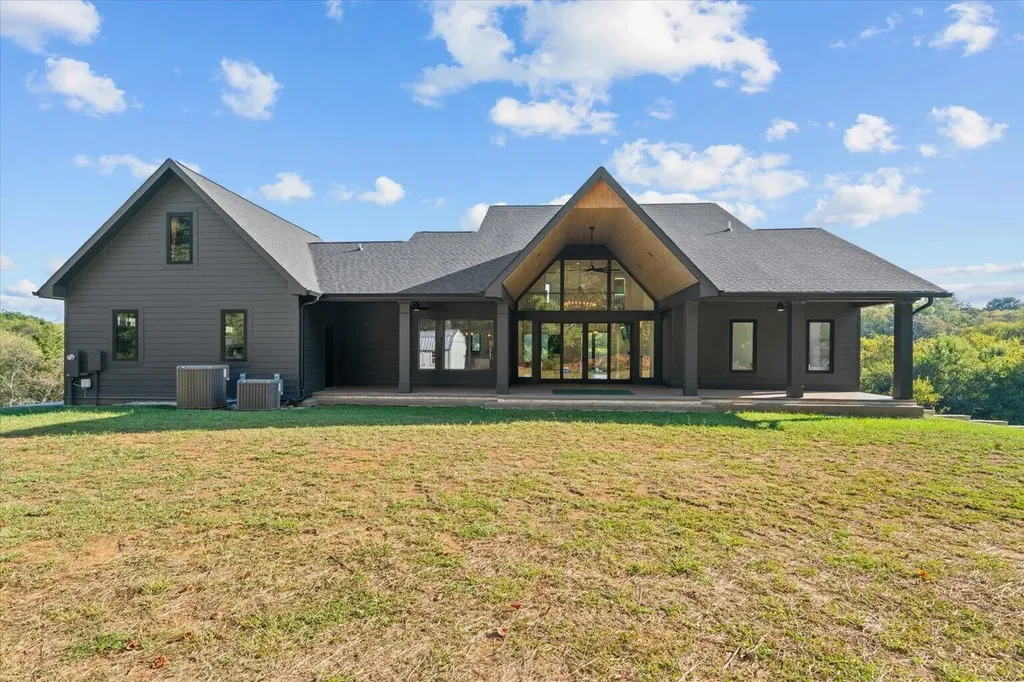 2458 Highway 163 Riceville TN 37370