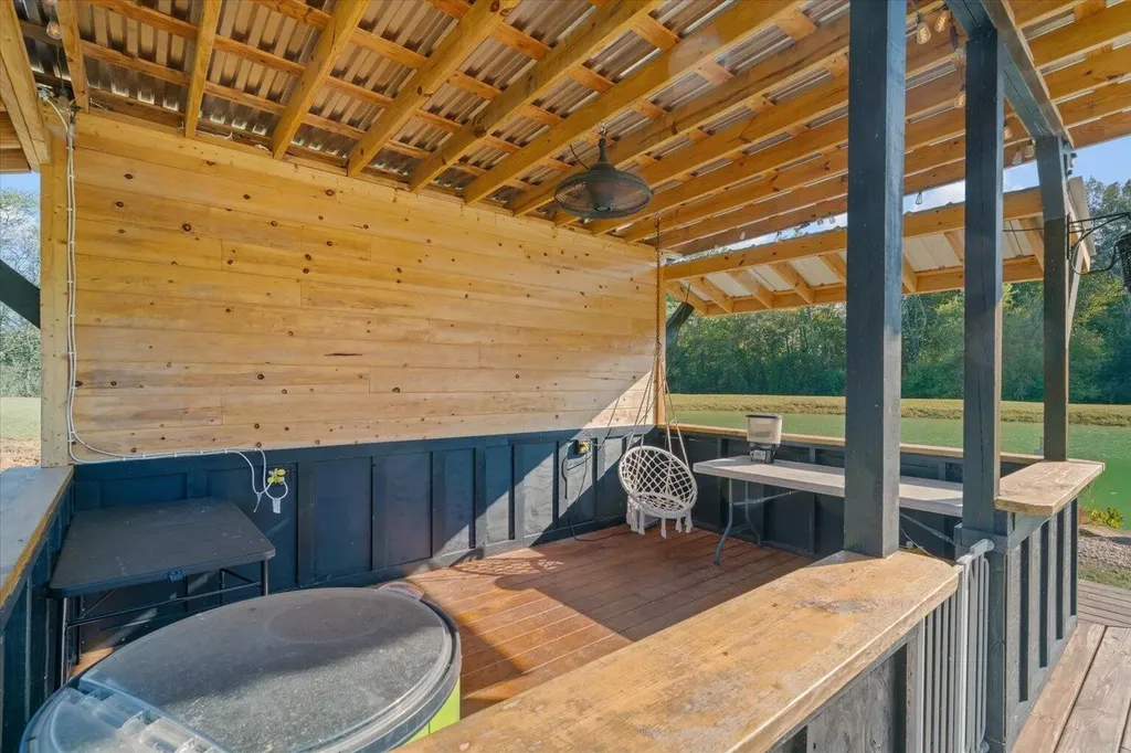 2458 Highway 163 Riceville TN 37370