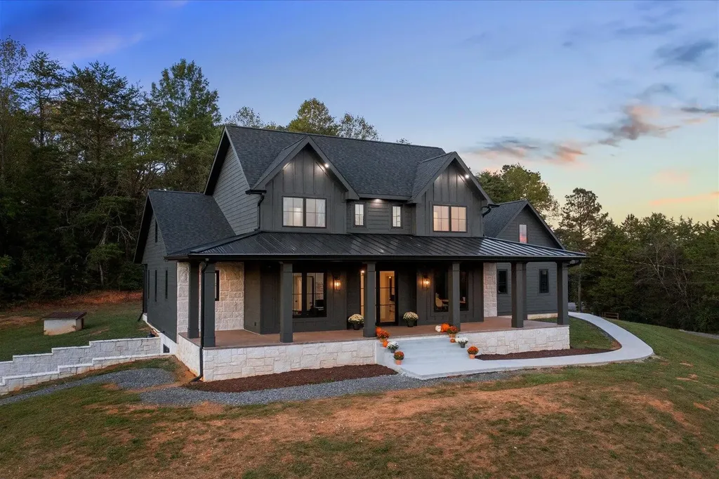 2458 Highway 163 Riceville TN 37370
