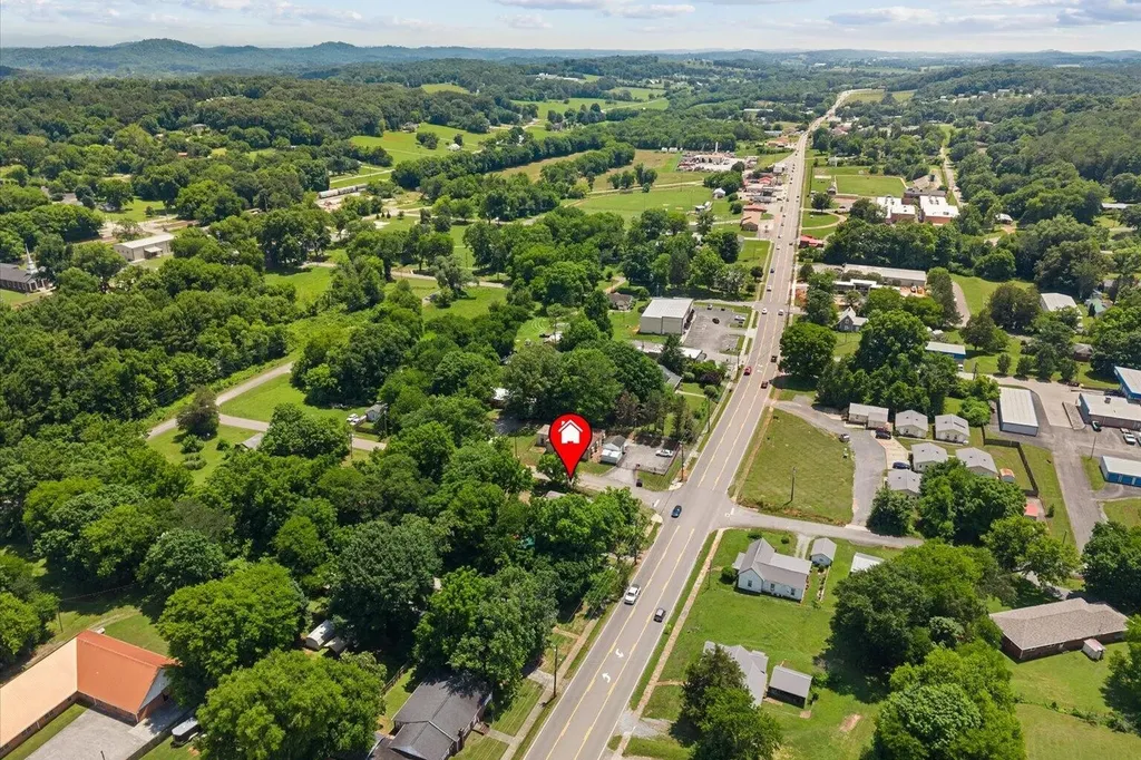 8956 Hiwassee Street, NE Charleston TN 37310