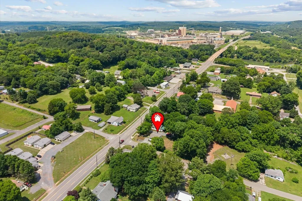 8956 Hiwassee Street, NE Charleston TN 37310