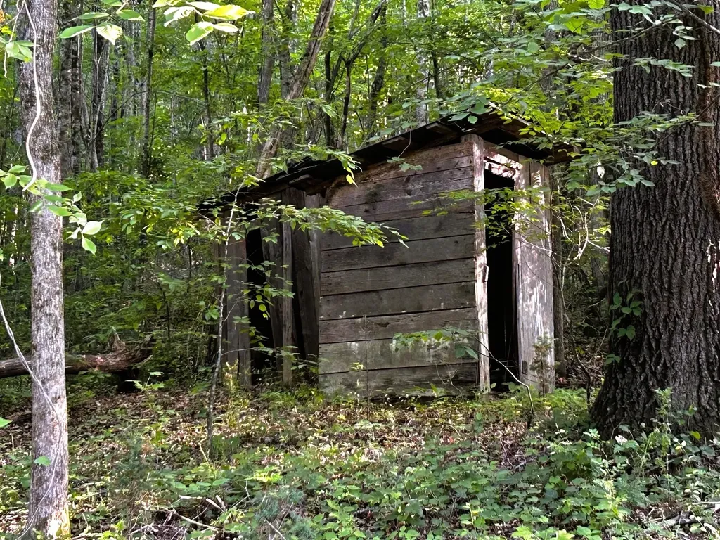 9 Pleasant Hill Road Ten Mile TN 37880