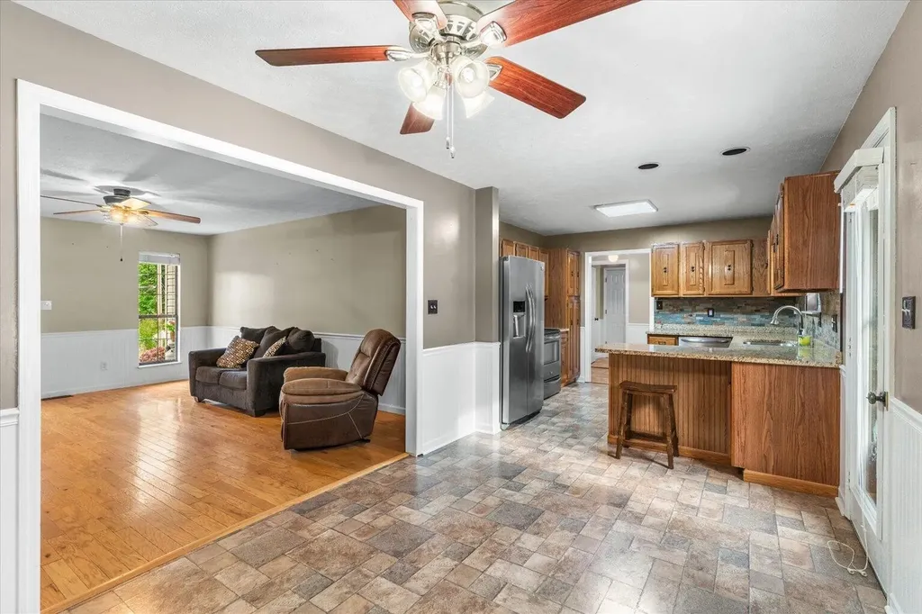 122 Nash Drive Athens TN 37303