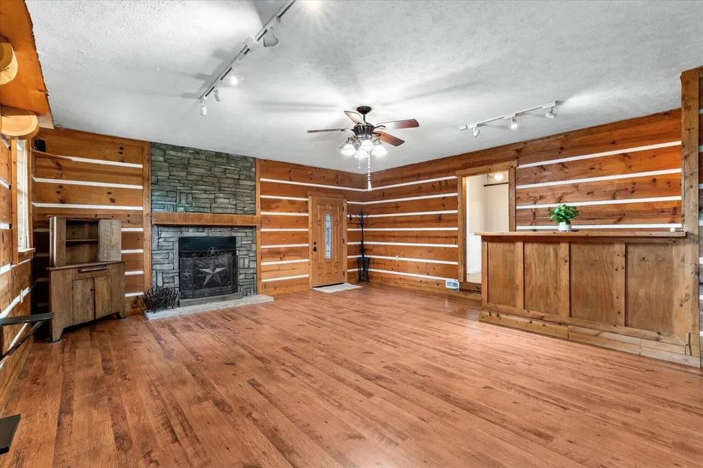 122 Nash Drive Athens TN 37303