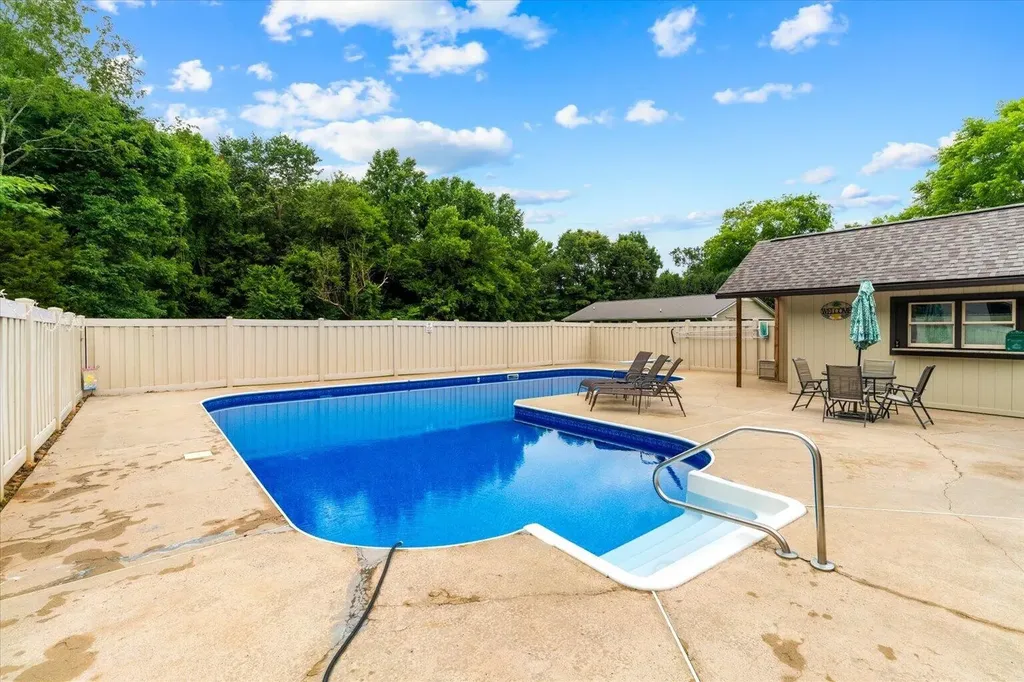 122 Nash Drive Athens TN 37303