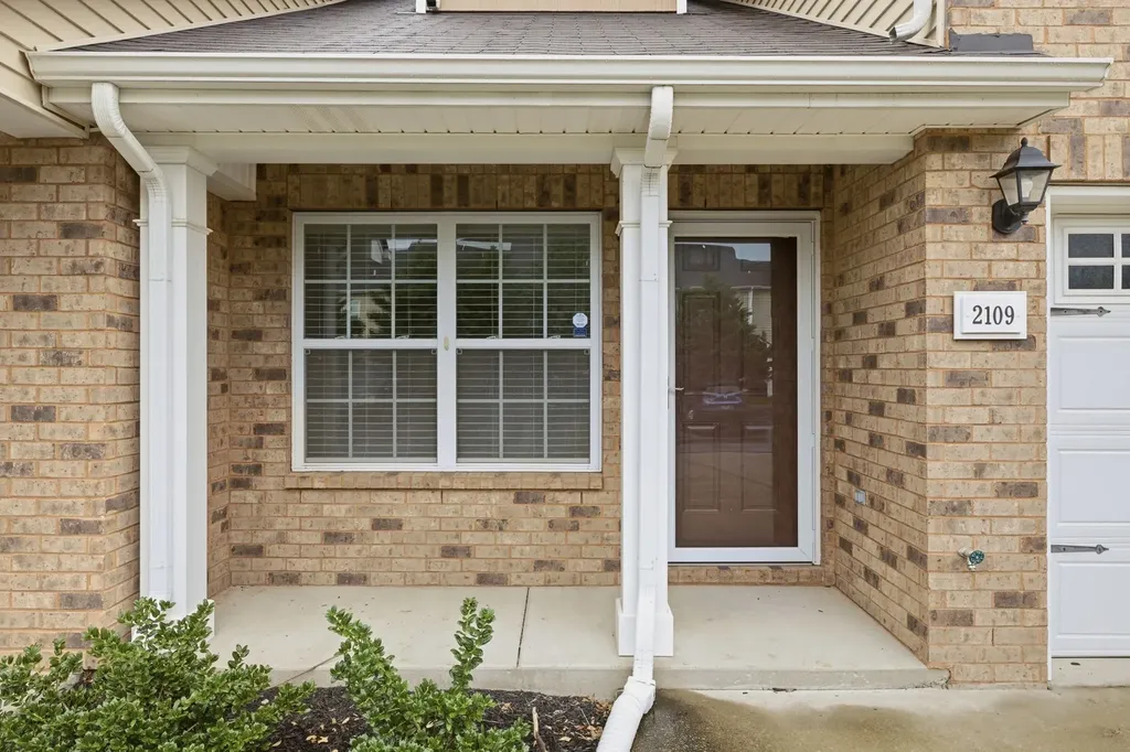 2109 Calydon Court Murfreesboro TN 37128