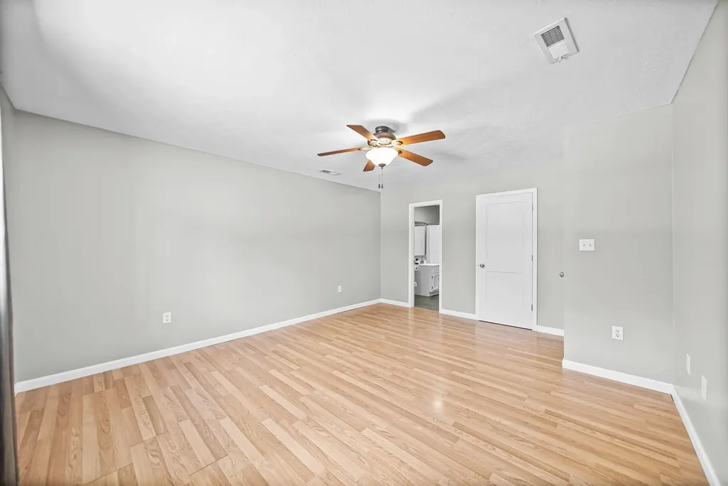 123 Morgan Loop Bumpus Mills TN 37028