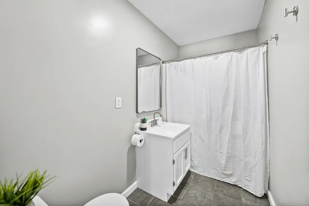 123 Morgan Loop Bumpus Mills TN 37028