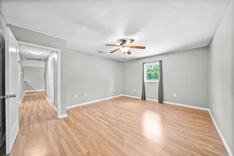123 Morgan Loop Bumpus Mills TN 37028