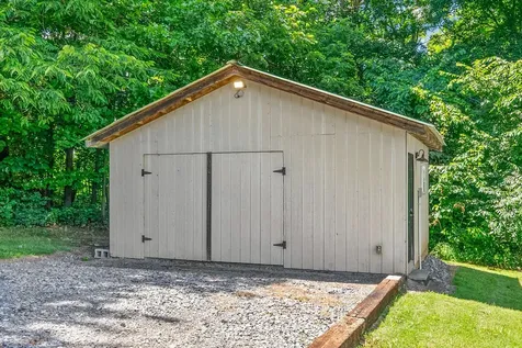123 Morgan Loop Bumpus Mills TN 37028