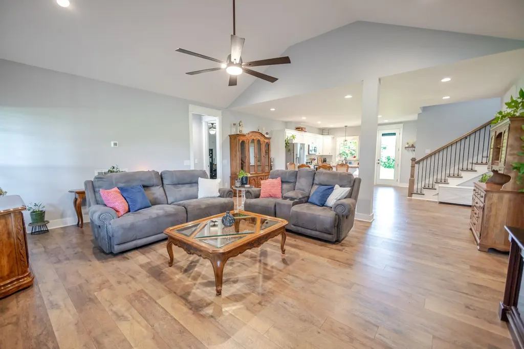 1510 Wade Brown Road Lewisburg TN 37091