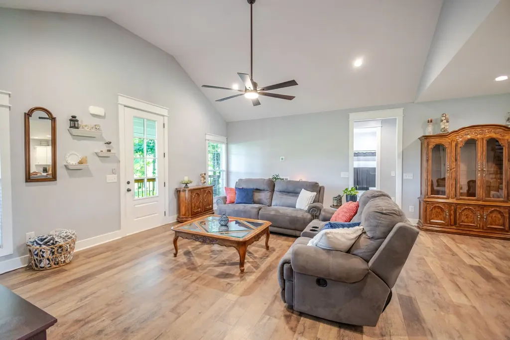 1510 Wade Brown Road Lewisburg TN 37091