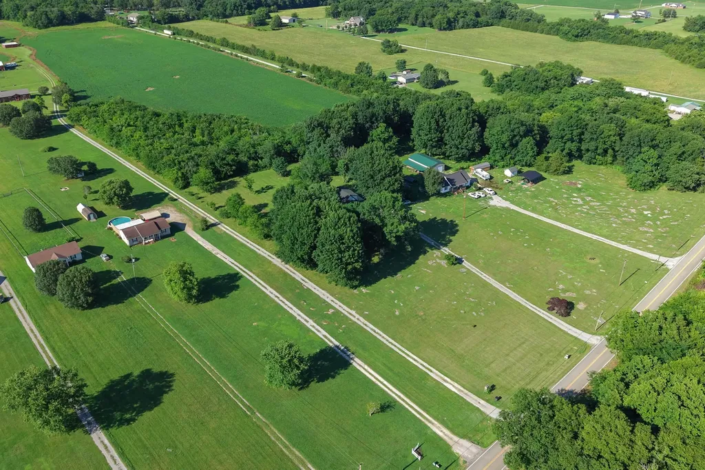 1510 Wade Brown Road Lewisburg TN 37091
