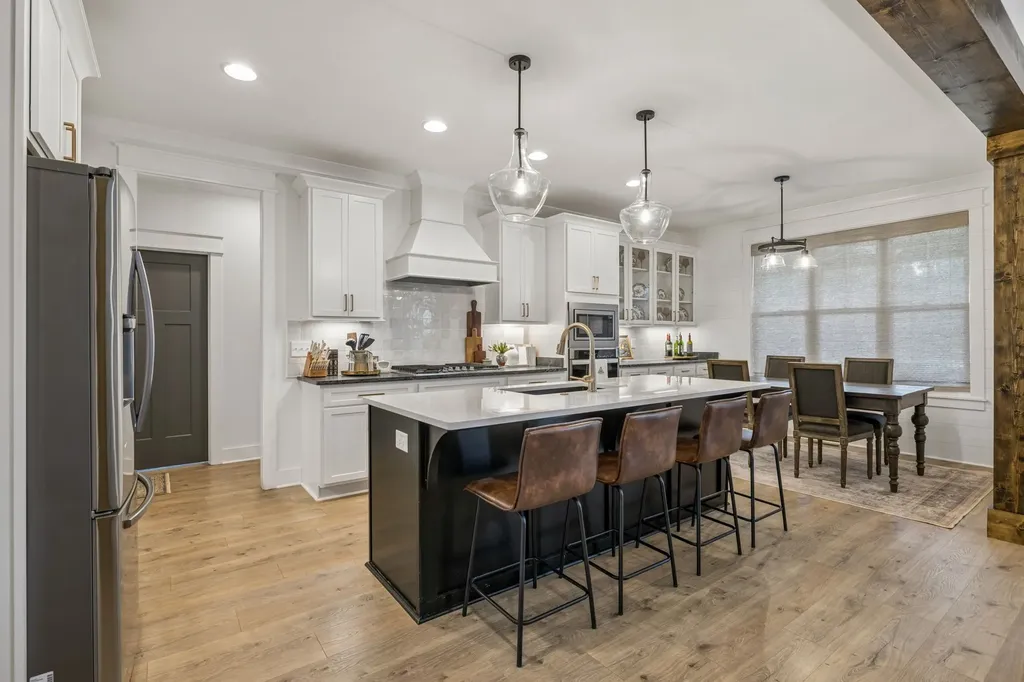 1827 Rhonda Drive Christiana TN 37037