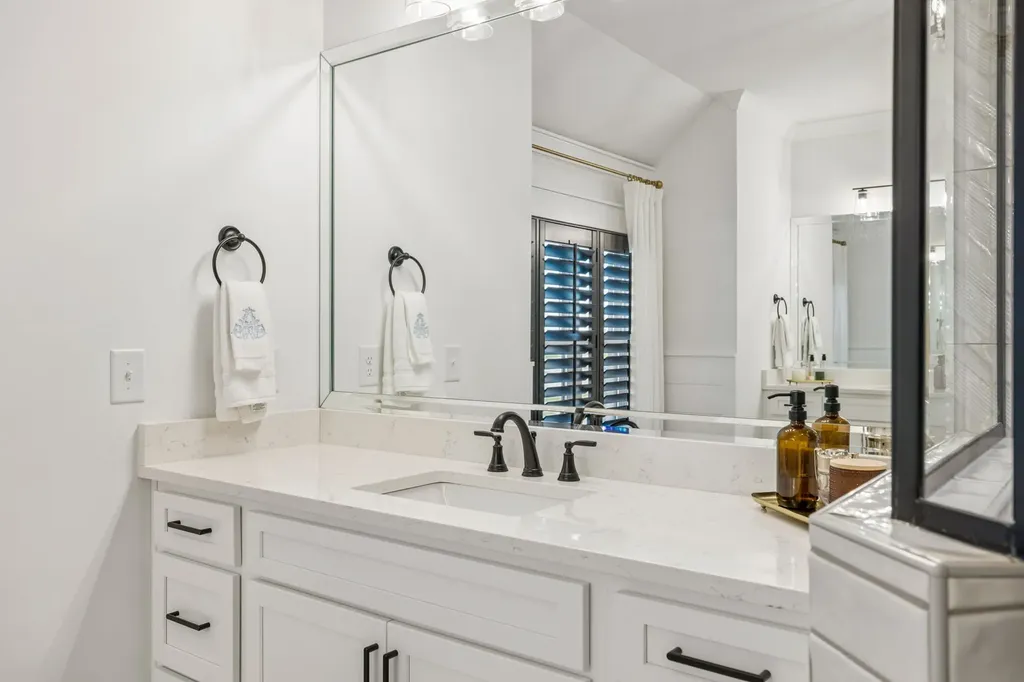 1827 Rhonda Drive Christiana TN 37037