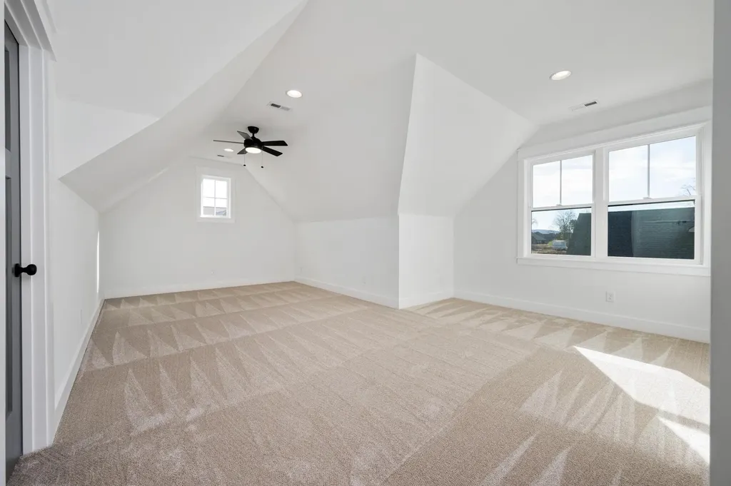 1827 Rhonda Drive Christiana TN 37037